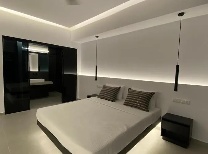Evenos Suites