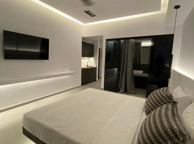 Evenos Suites