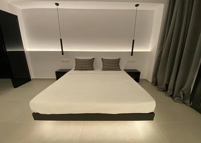 Evenos Suites